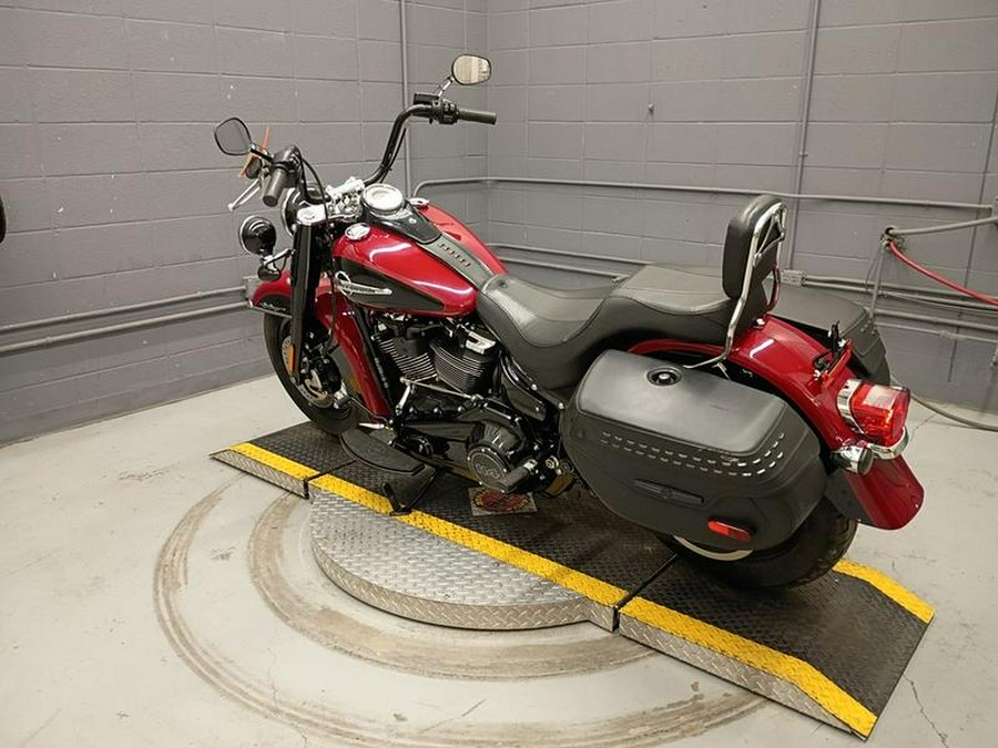 2020 Harley-Davidson® FLHCS - Heritage Classic 114
