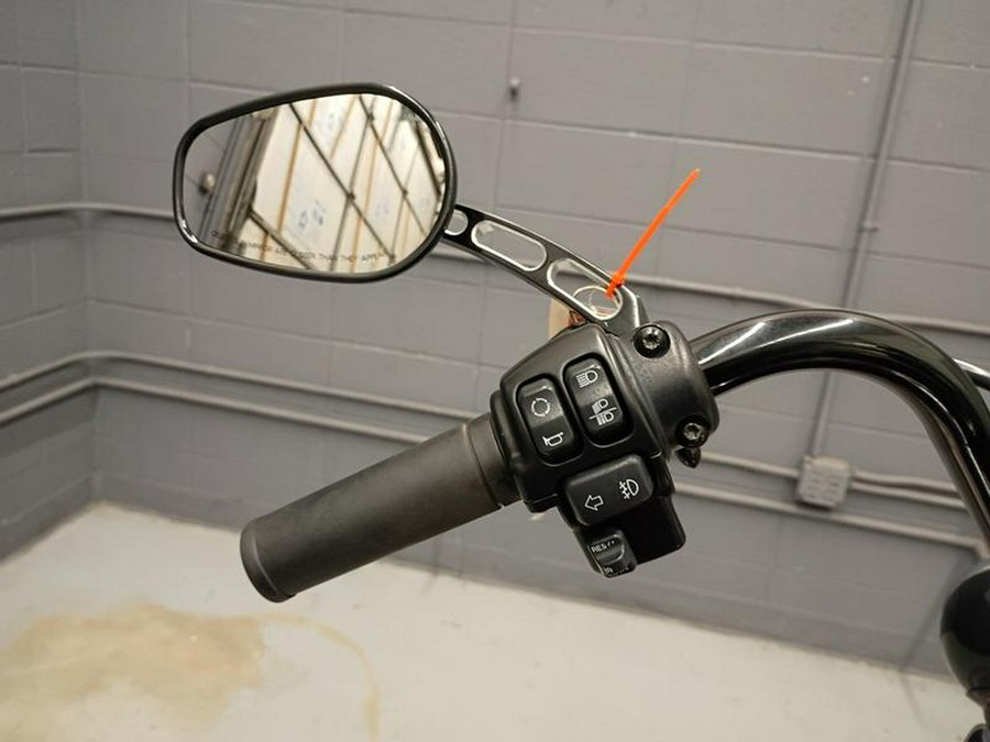 2020 Harley-Davidson® FLHCS - Heritage Classic 114