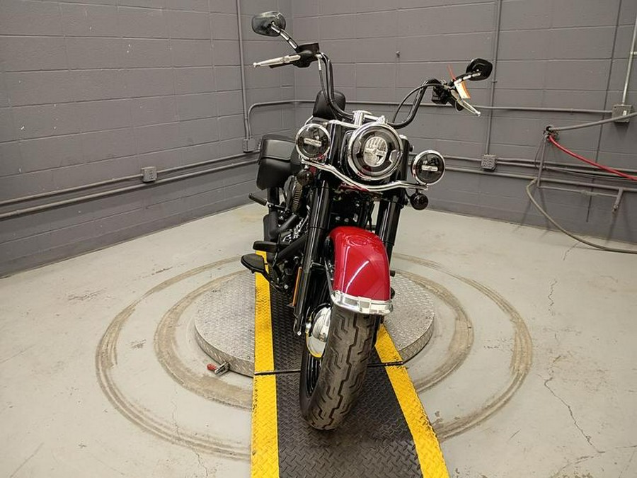 2020 Harley-Davidson® FLHCS - Heritage Classic 114
