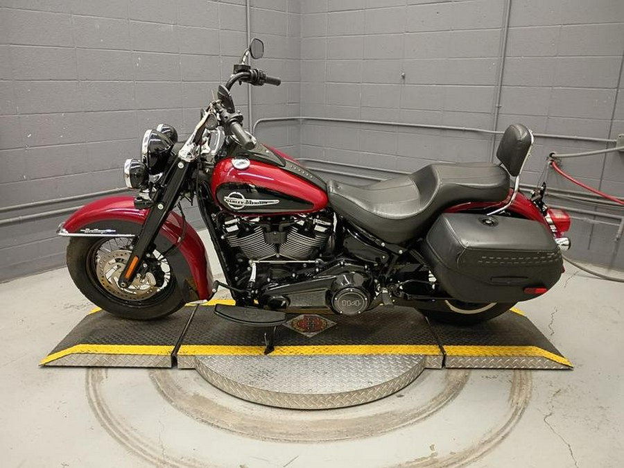 2020 Harley-Davidson® FLHCS - Heritage Classic 114