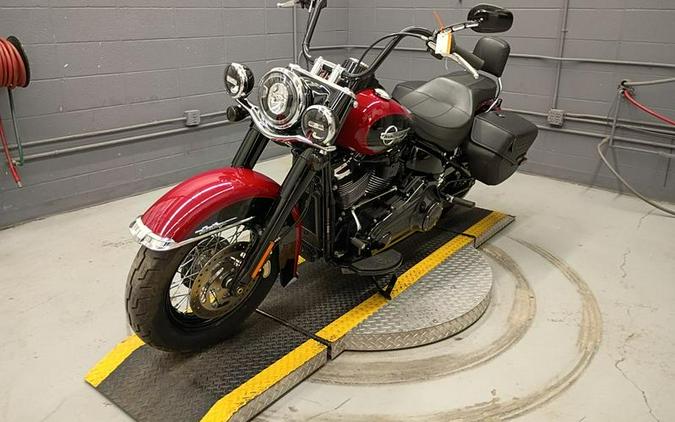 2020 Harley-Davidson® FLHCS - Heritage Classic 114