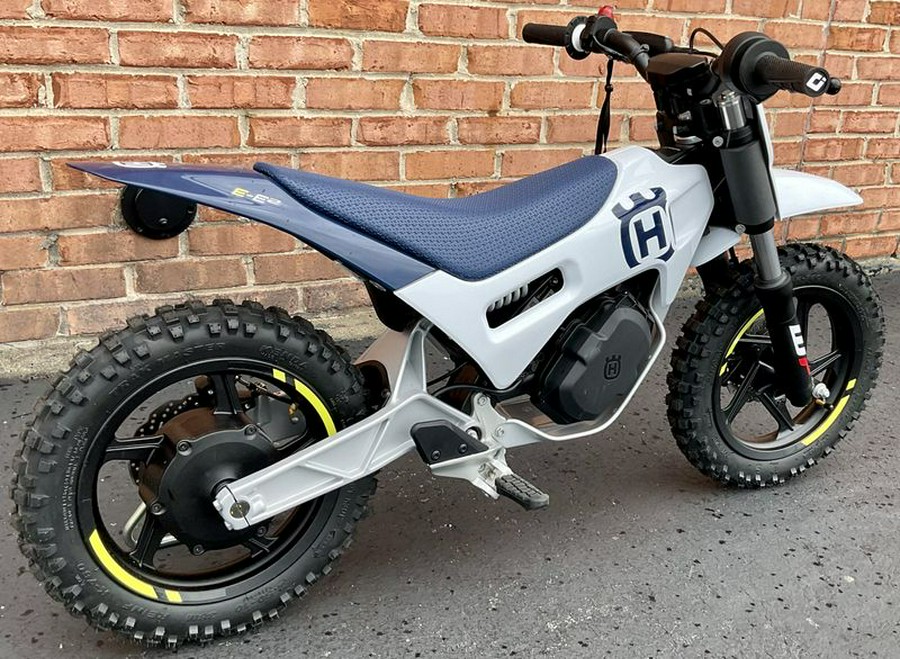 2024 Husqvarna EE 2