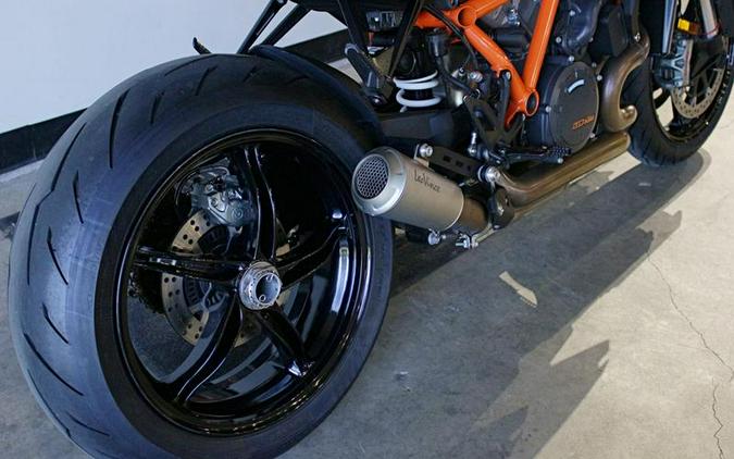 2021 KTM 1290 Super Duke R