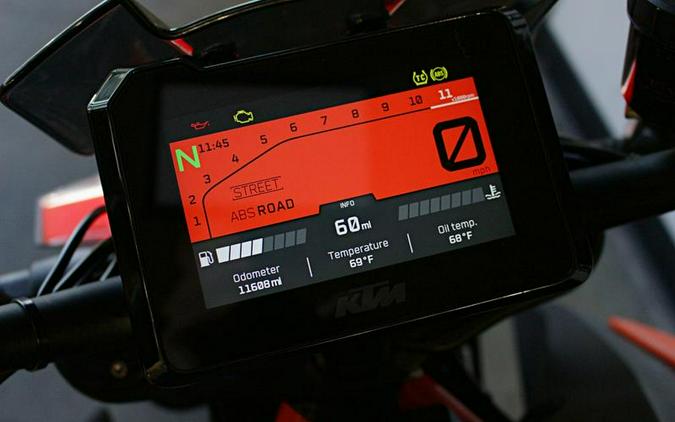 2021 KTM 1290 Super Duke R