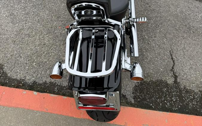 2006 Harley-Davidson® Softail Standard Black