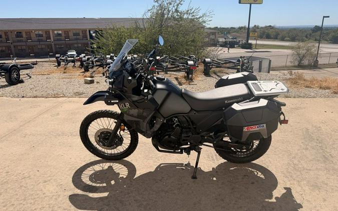 2022 Kawasaki KLR650 Adventure Camo