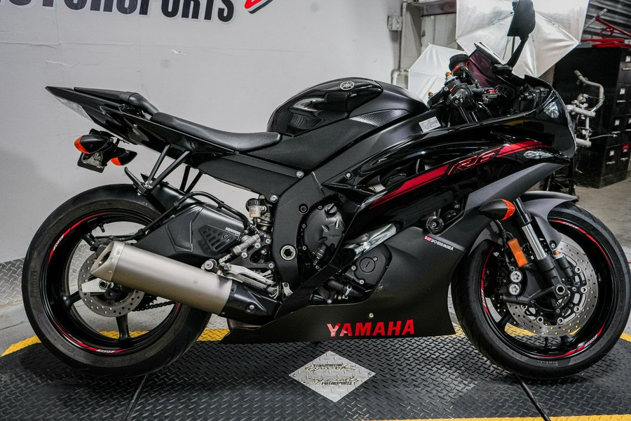 2015 Yamaha YZF-R6