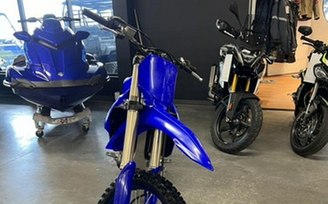 2023 Yamaha YZ 450F Monster Energy Yamaha Racing Edition