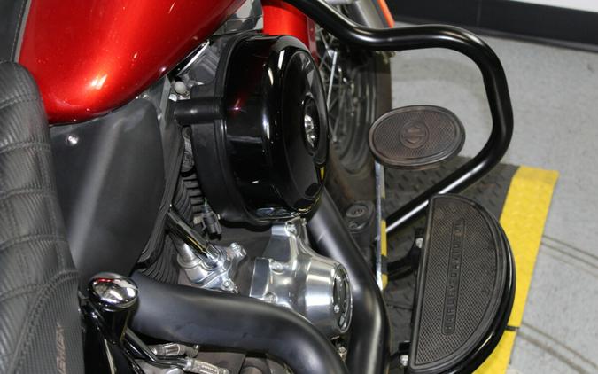 Harley-Davidson Softail Slim 2014 FLS 044737T CANDY ORANGE