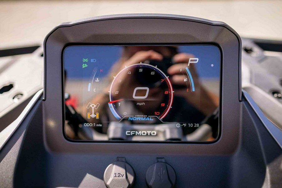 2026 CFMOTO CFORCE 800 Touring