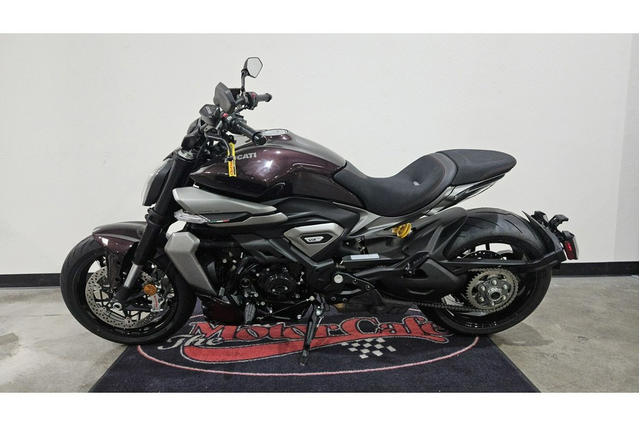 2026 XDiavel V4 - Ducati