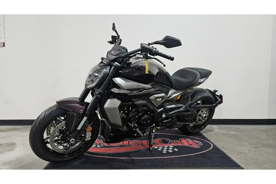 2026 XDiavel V4 - Ducati