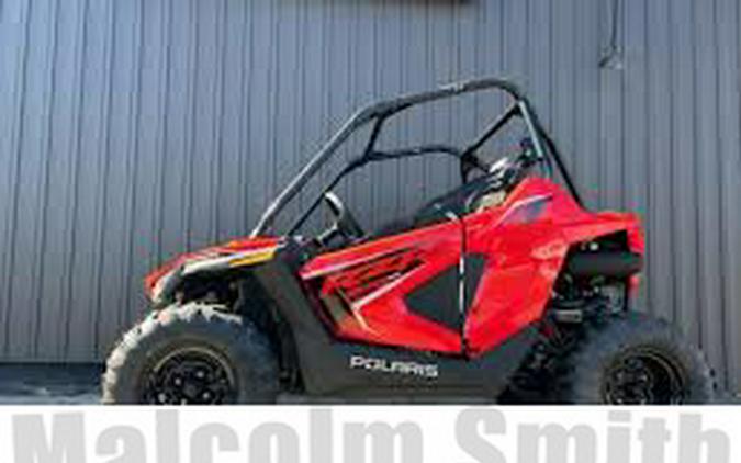 2026 Polaris RZR 200 EFI