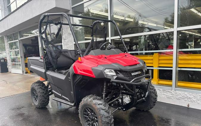 2026 Honda Pioneer 700 Deluxe