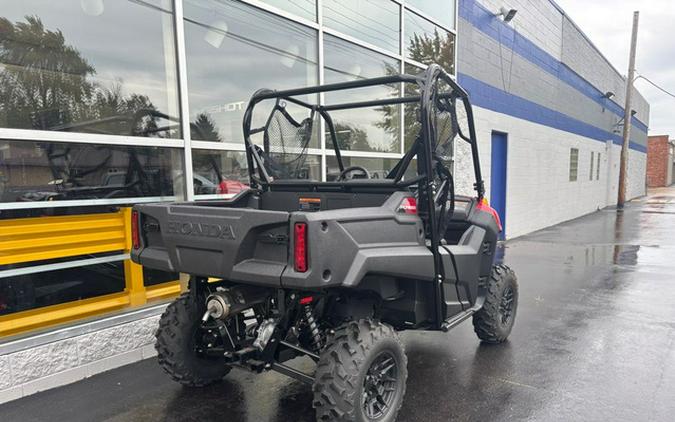 2026 Honda Pioneer 700 Deluxe