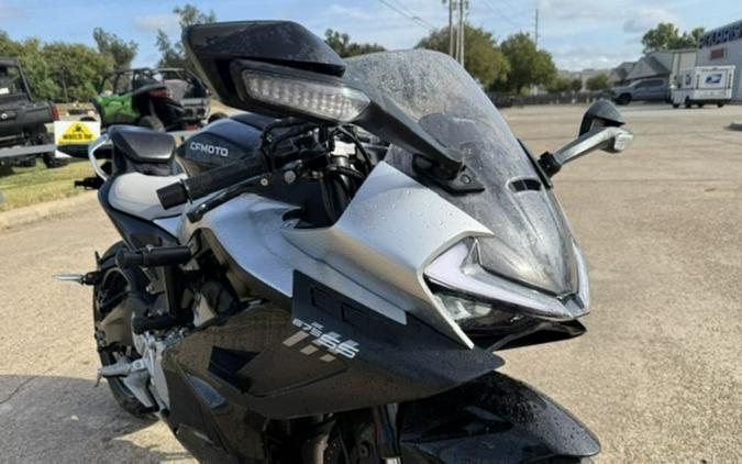 2025 CFMOTO 675SS