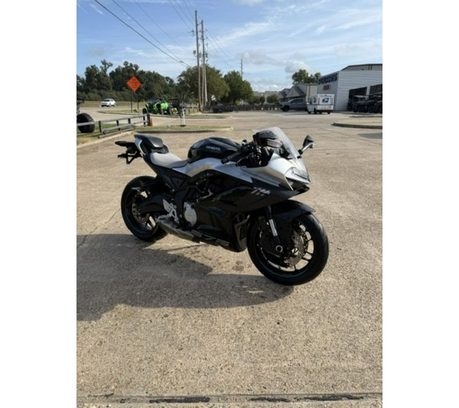 2025 CFMOTO 675SS
