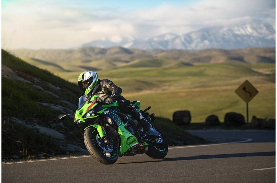 2024 Kawasaki Ninja® ZX™-6R KRT Edition