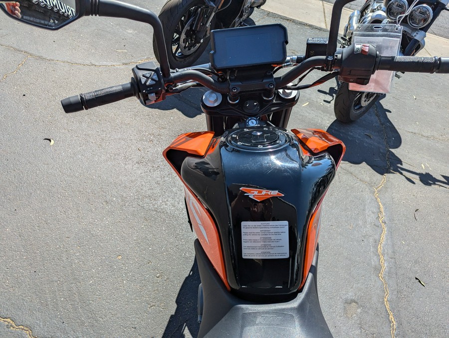 2017 KTM Duke 390