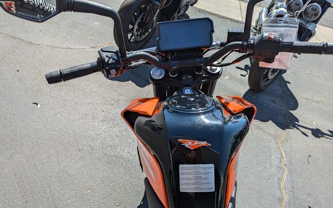 2017 KTM Duke 390