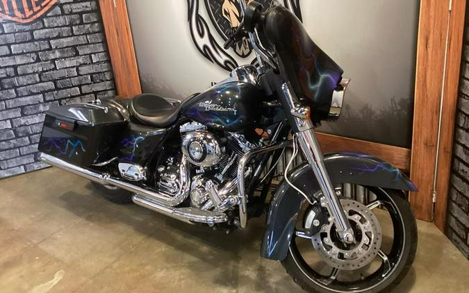 2009 Harley-Davidson® FLHX - Street Glide®
