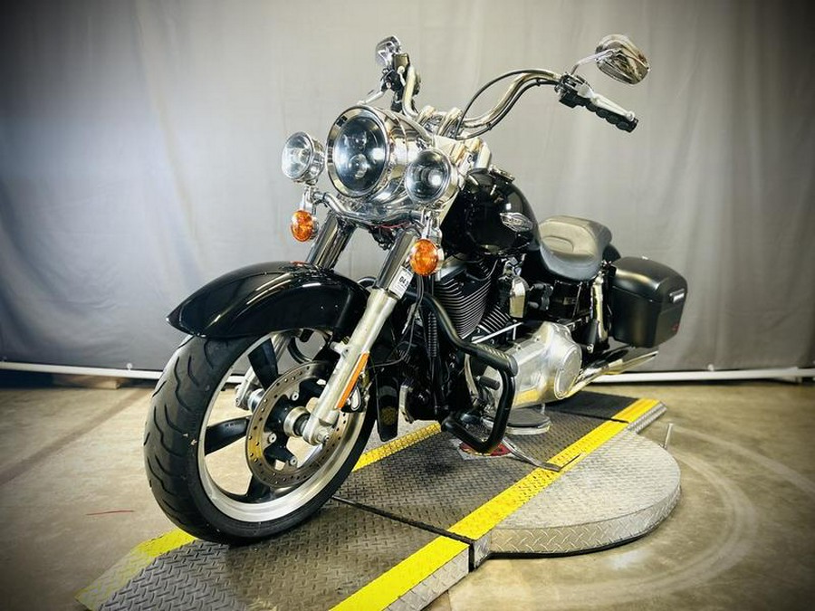 2013 Harley-Davidson® FLD - Dyna® Switchback™