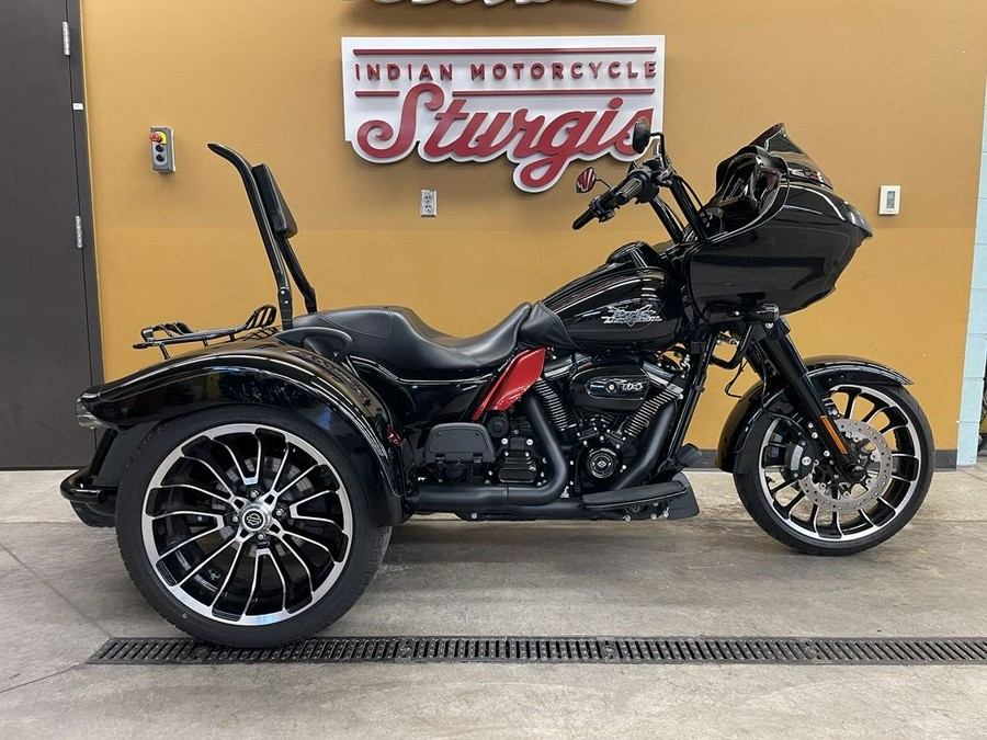 2024 Harley-Davidson® FLTRT - Road Glide® 3