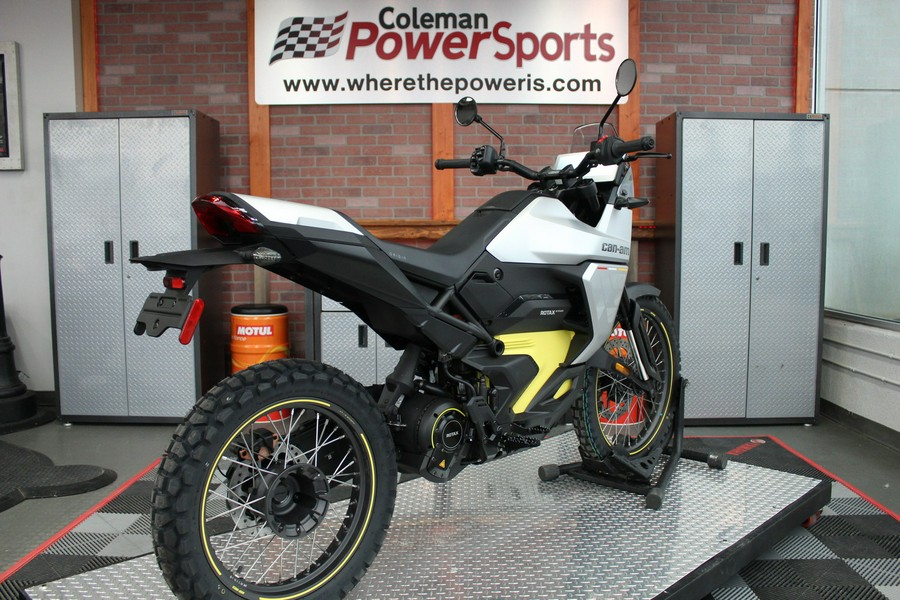 2025 Can-Am Origin® 73