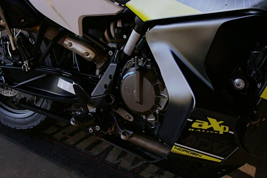 2022 Husqvarna® Norden 901