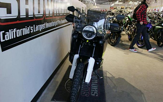 2022 Husqvarna® Norden 901