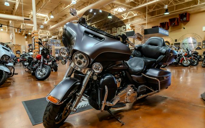 2017 Harley-Davidson Ultra Limited Grand American Touring FLHTK