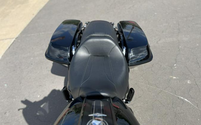 2025 Harley-Davidson® FLHRXS Road King® Special Vivid Black 615335