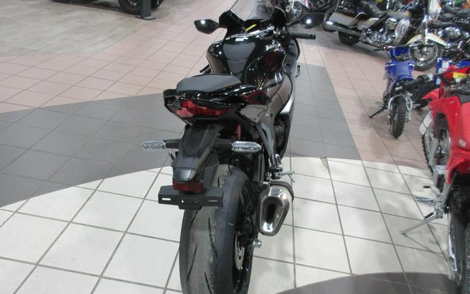 2026 KAWASAKI NINJA ZX-10R