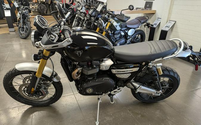 2024 Triumph Scrambler 1200 XE