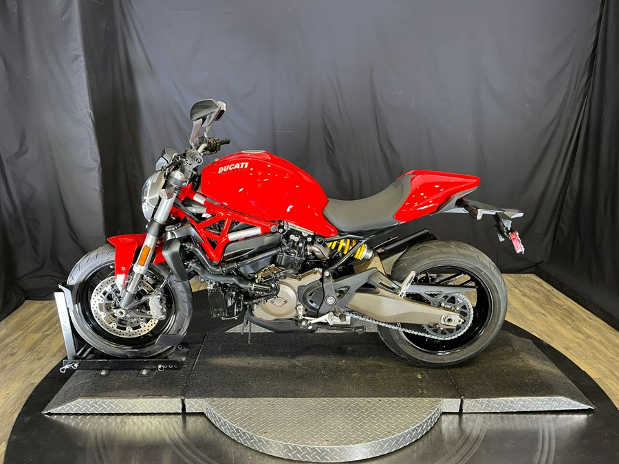 2017 Ducati Monster 821