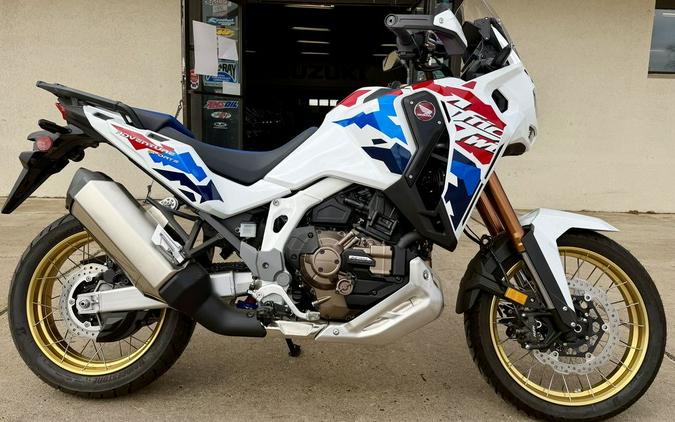 2025 Honda® Africa Twin Adventure Sports ES DCT