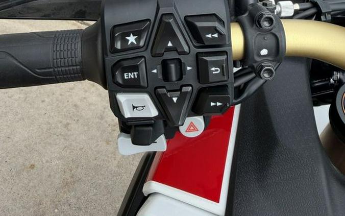 2025 Honda® Africa Twin Adventure Sports ES DCT