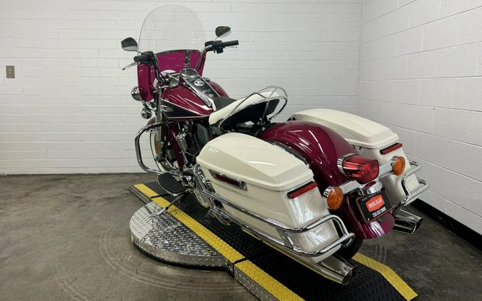 2023 Harley-Davidson® Electra Glide® Highway King HIFI MGNTA/BWHT