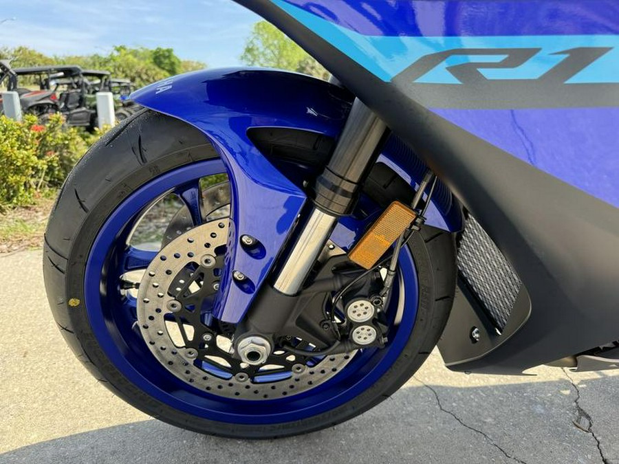 2024 Yamaha YZF-R1