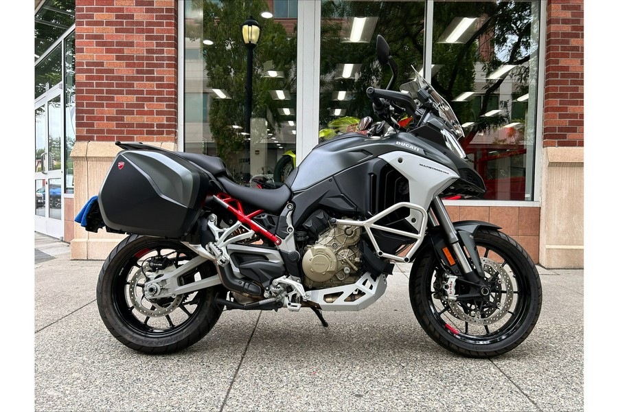 2021 Ducati Multistrada V4S - Aviator Grey / Alloy Wheels