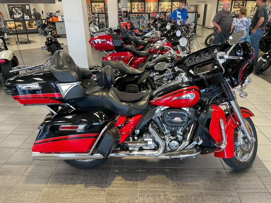 2016 Harley-Davidson CVO Limited