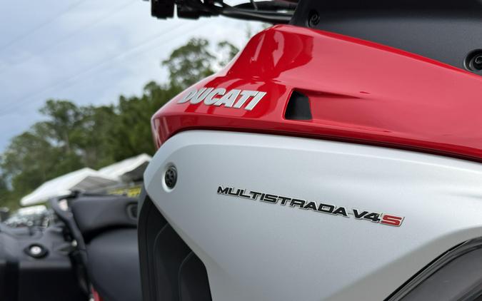 2024 Ducati MULTISTRADA V4 S