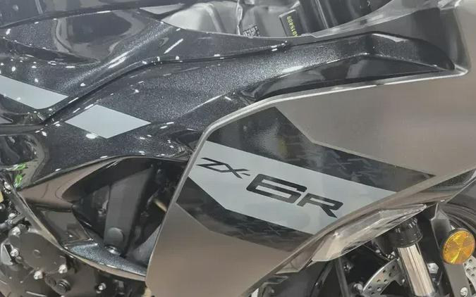 2026 KAWASAKI NINJA ZX-6R