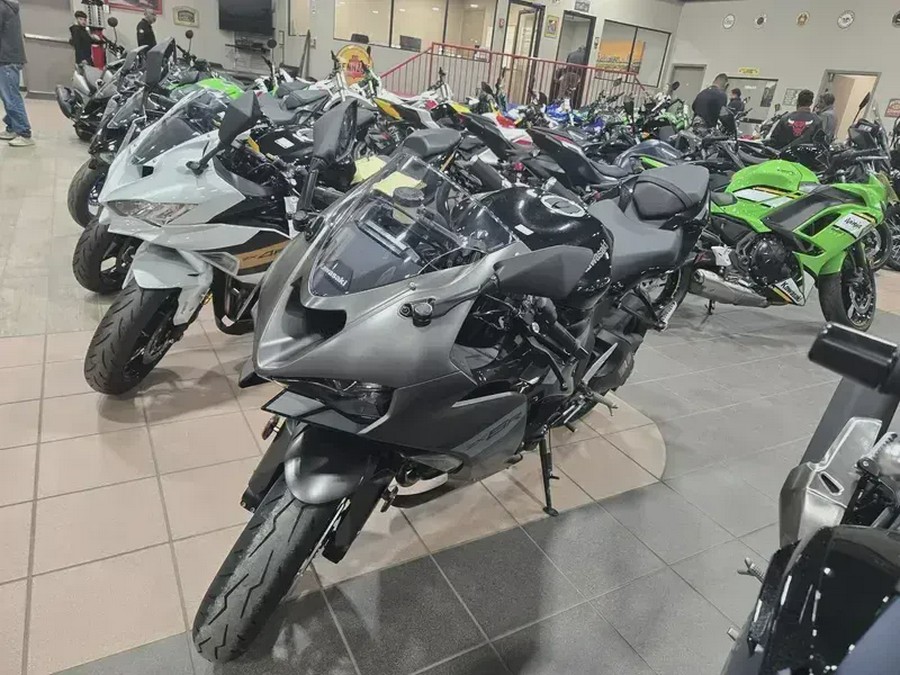 2026 KAWASAKI NINJA ZX-6R