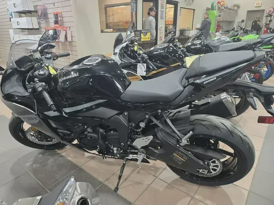 2026 KAWASAKI NINJA ZX-6R