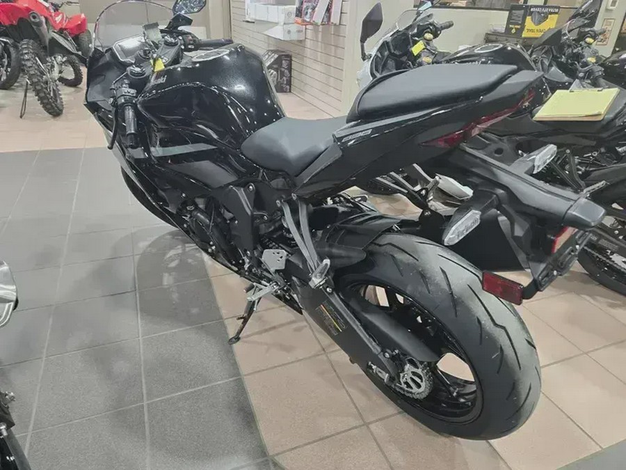 2026 KAWASAKI NINJA ZX-6R