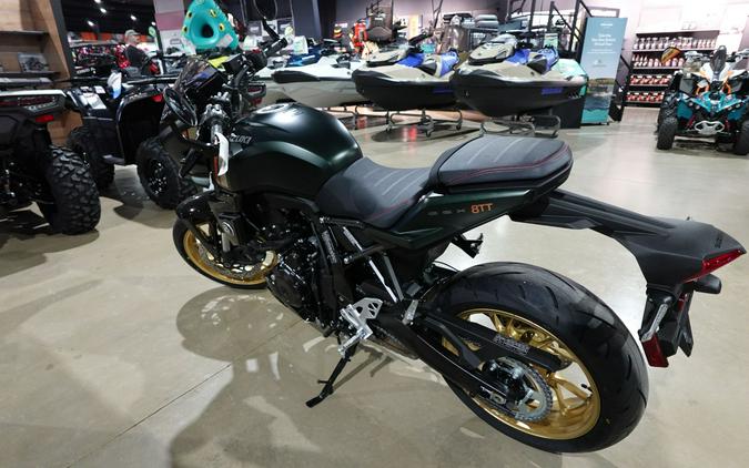 2026 Suzuki GSX-8TT