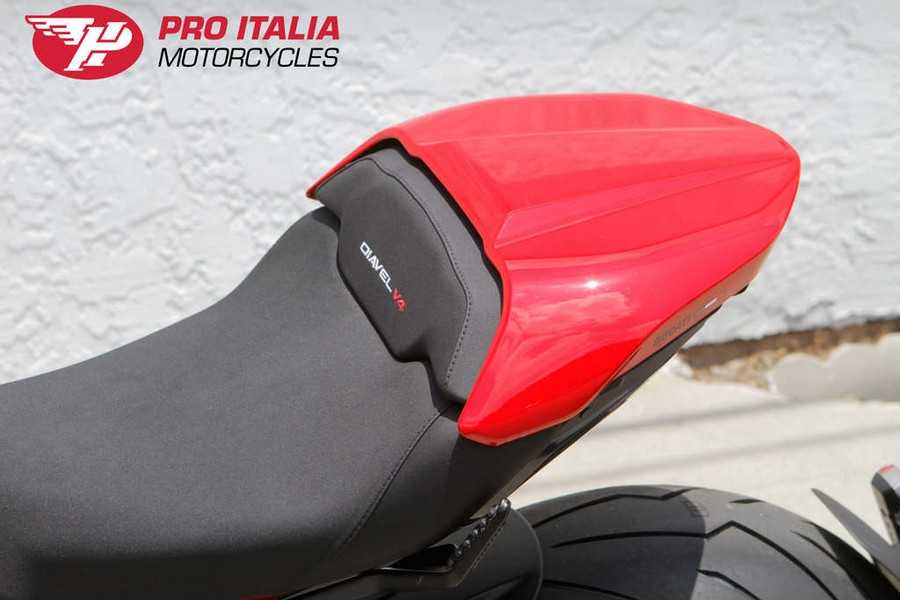 2026 Ducati Diavel V4