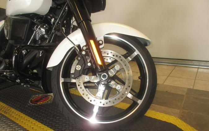 2025 Harley-Davidson® FLHX - Street Glide®