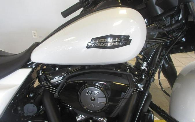 2025 Harley-Davidson® FLHX - Street Glide®